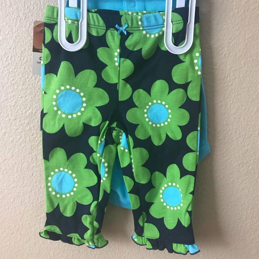 NWT Carter’s 6 Months 2 Piece Auntie Set - Picture 8 of 8